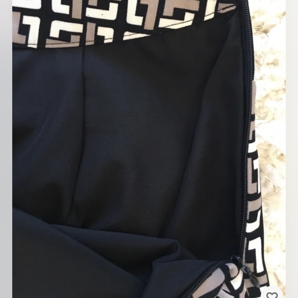 Banana Republic Skirt Size 0 Geometric Print - Picture 3 of 7